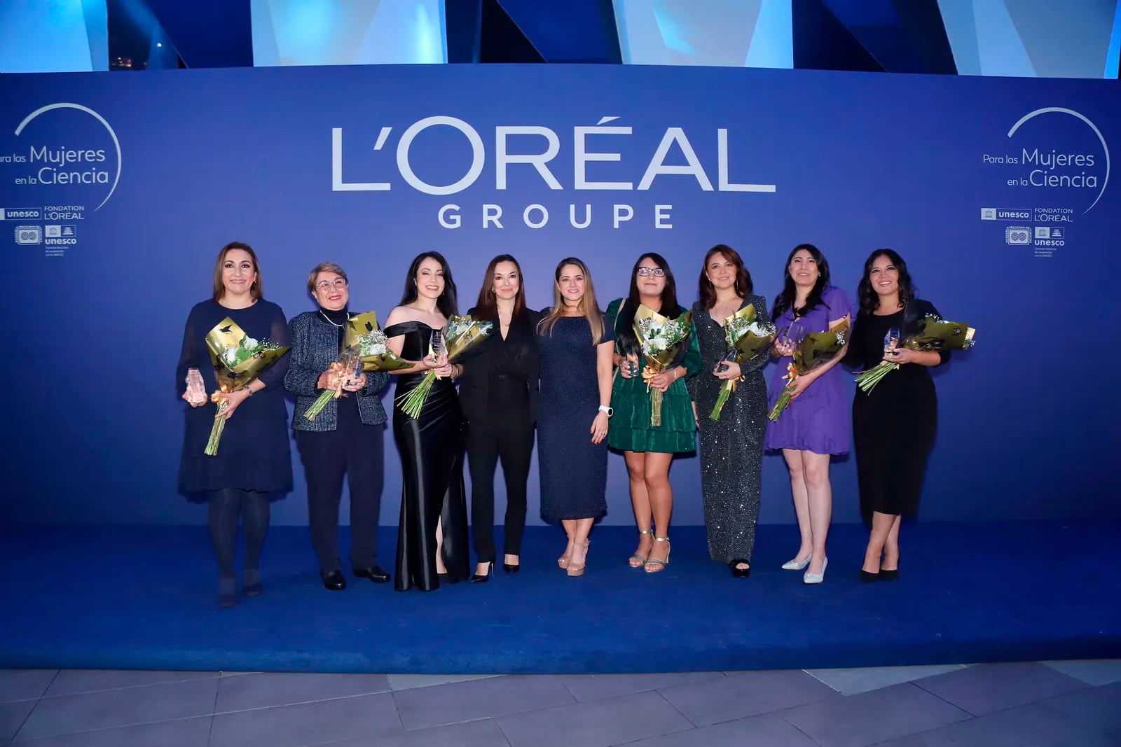 Ellas son las tres científicas mexicanas ganadoras del premio ‘para las mujeres en la ciencia’